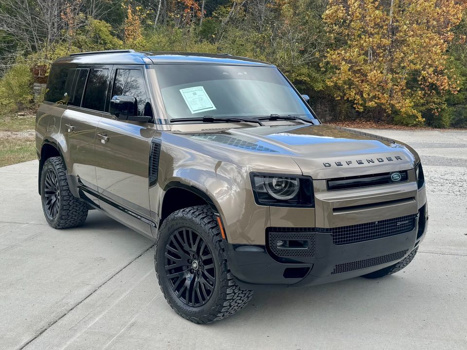 2023 Land Rover Defender