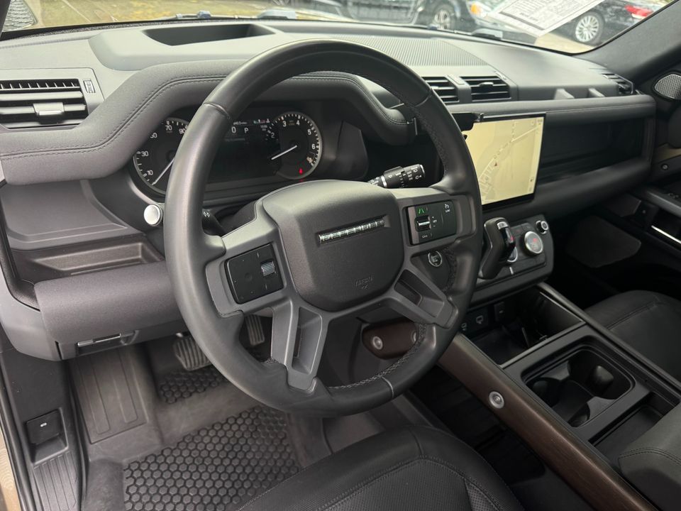 2023 Land Rover Defender