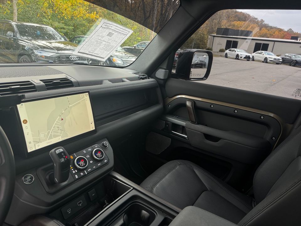 2023 Land Rover Defender