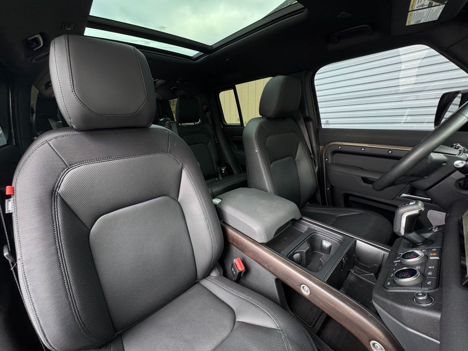 2023 Land Rover Defender