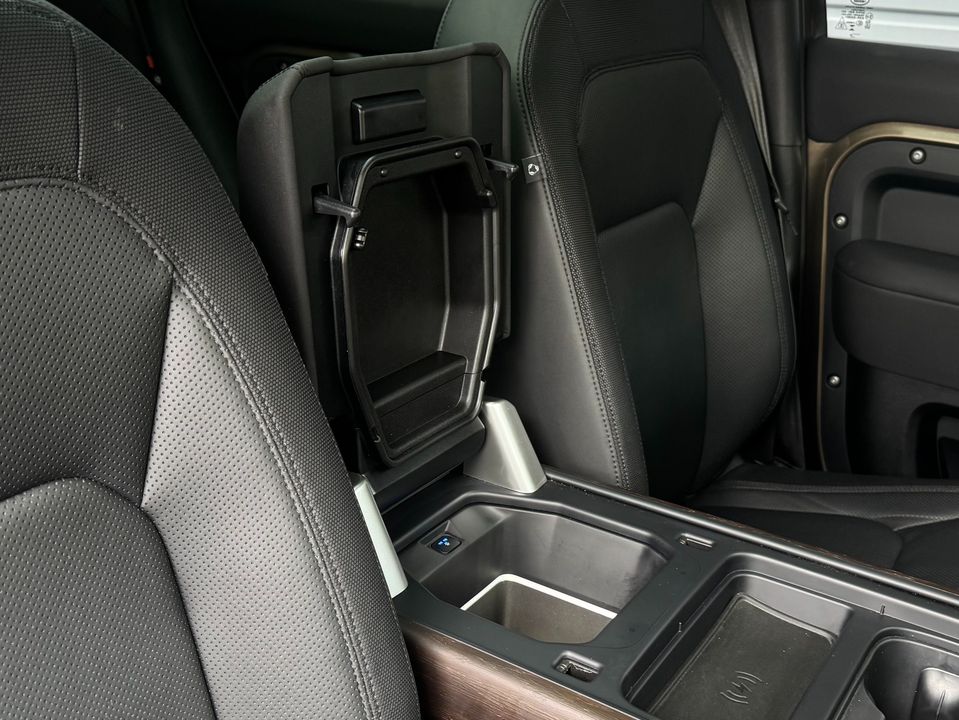 2023 Land Rover Defender