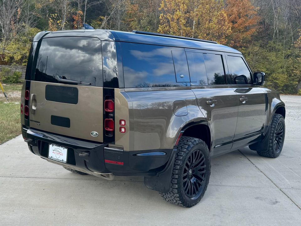 2023 Land Rover Defender