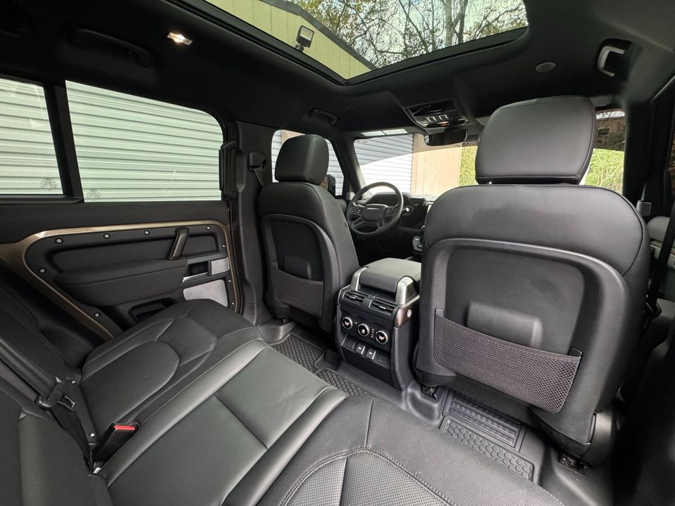 2023 Land Rover Defender