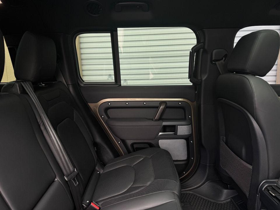 2023 Land Rover Defender