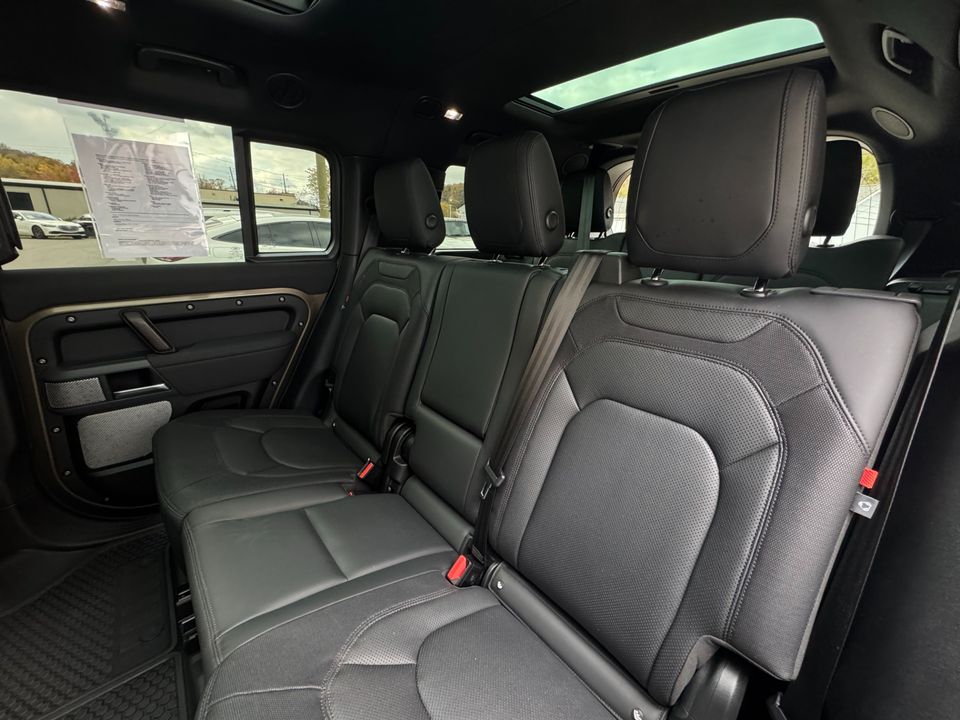 2023 Land Rover Defender