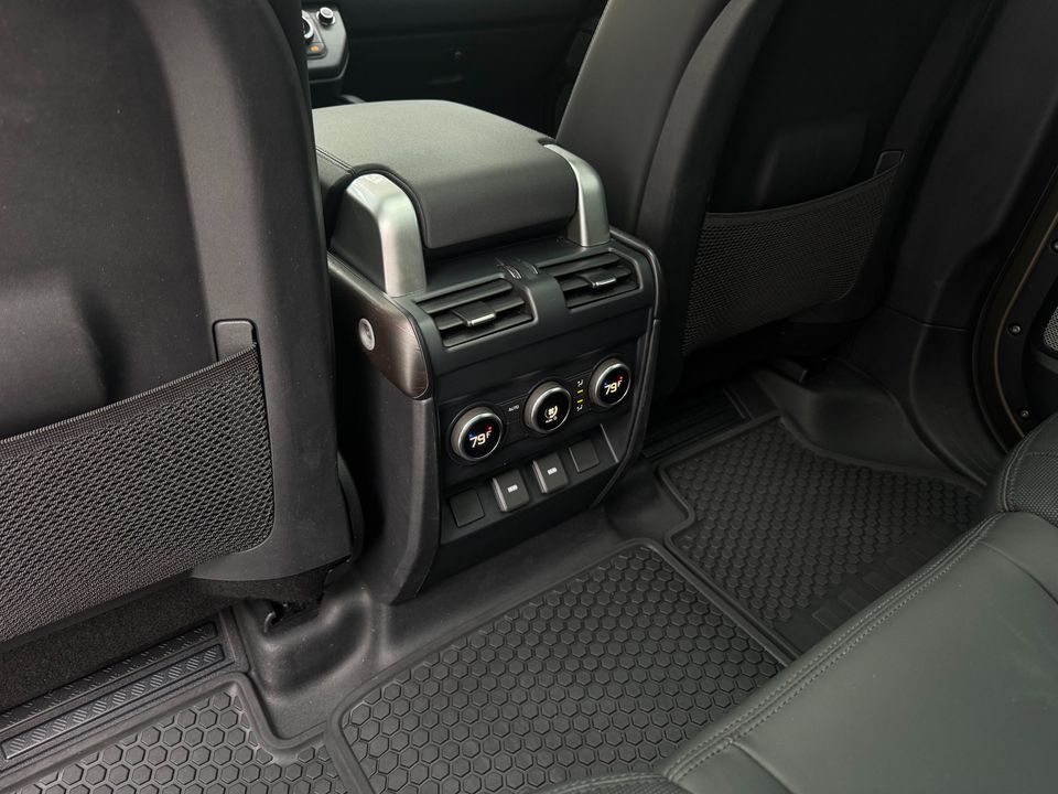 2023 Land Rover Defender