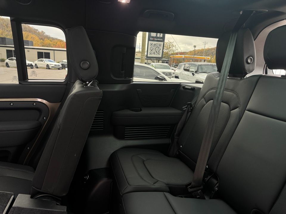 2023 Land Rover Defender