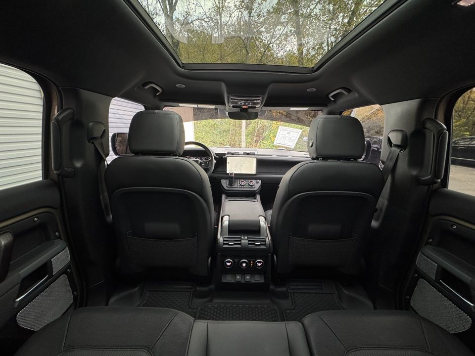 2023 Land Rover Defender