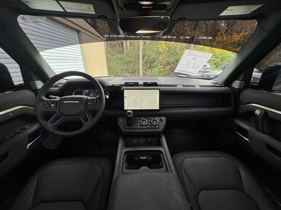 2023 Land Rover Defender