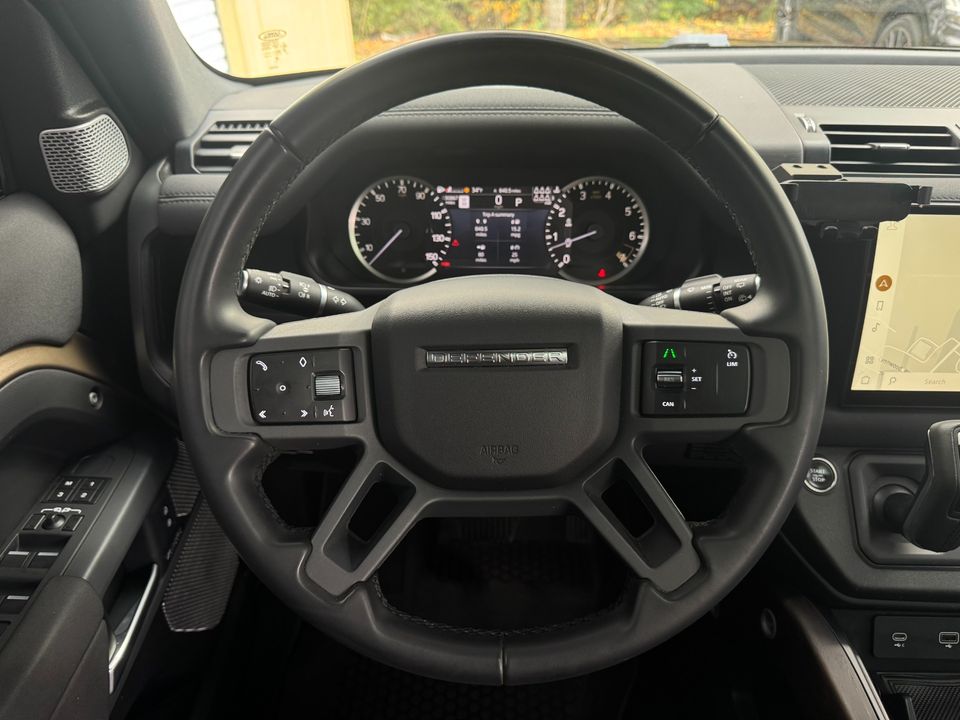 2023 Land Rover Defender