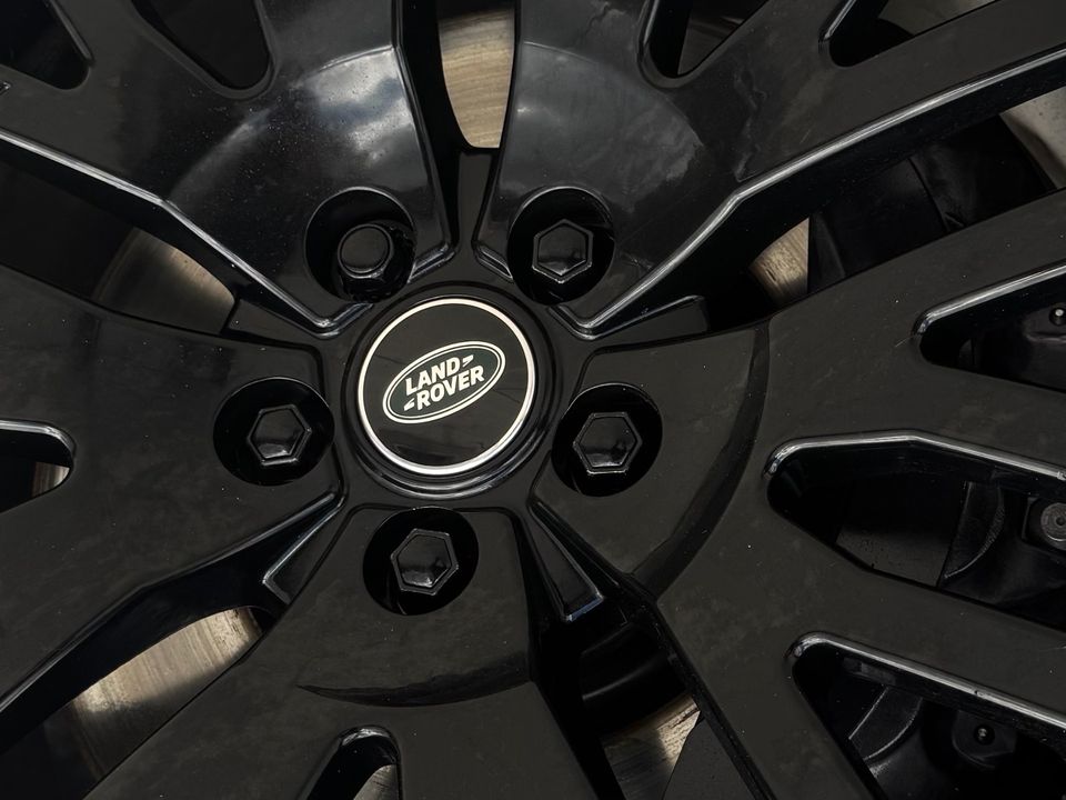 2023 Land Rover Defender