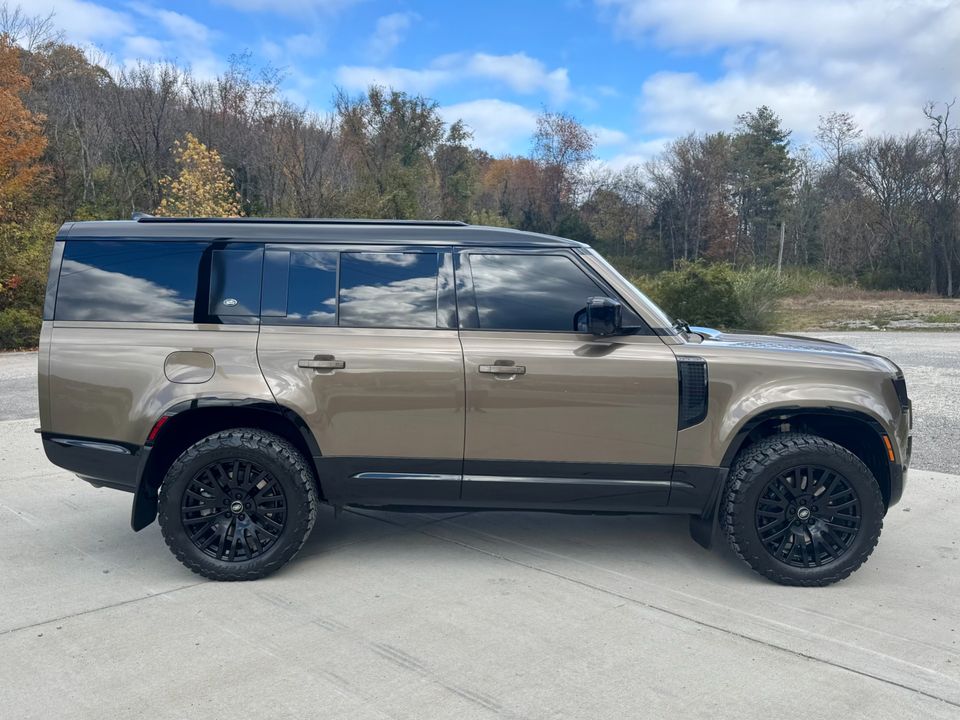 2023 Land Rover Defender