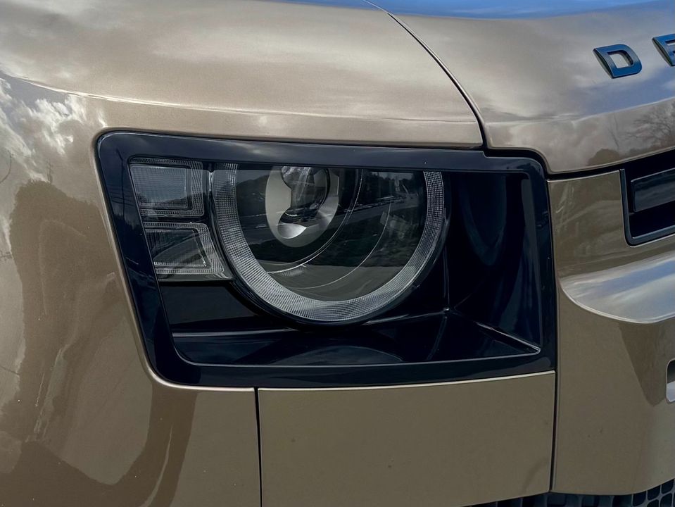 2023 Land Rover Defender