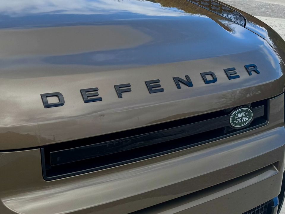 2023 Land Rover Defender
