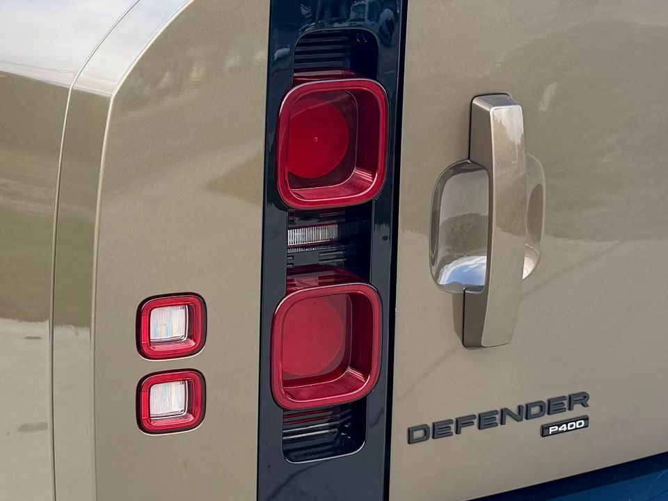 2023 Land Rover Defender