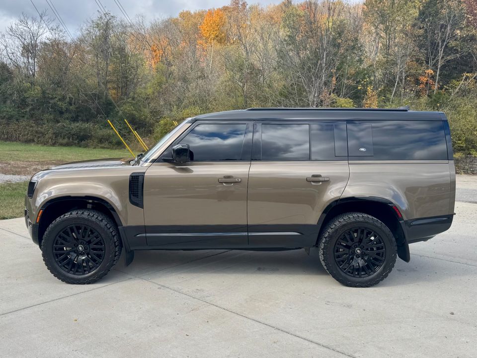 2023 Land Rover Defender