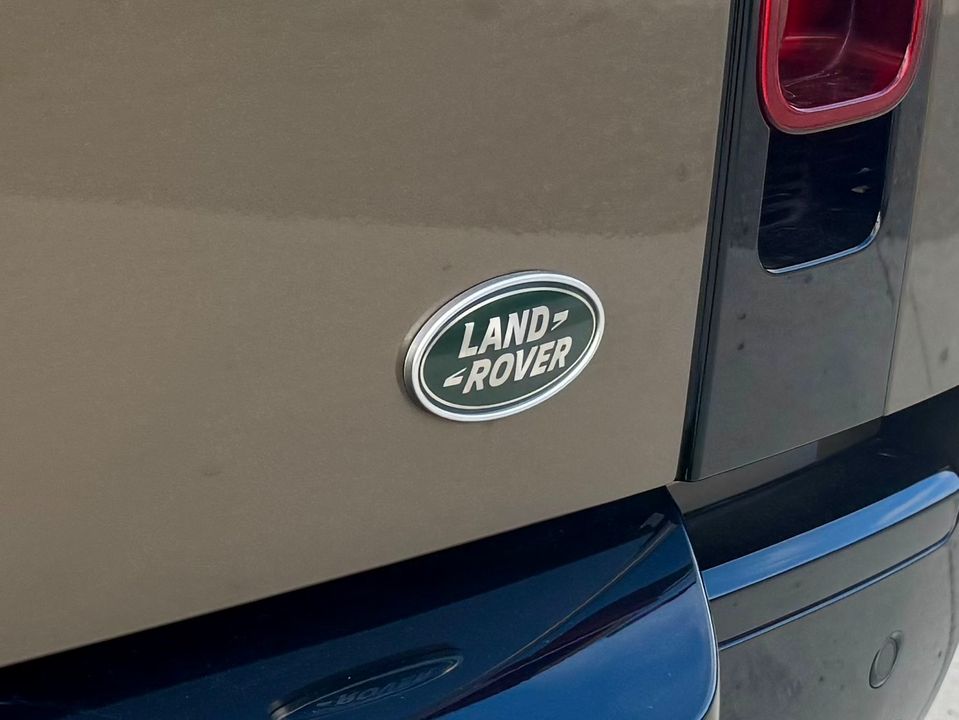 2023 Land Rover Defender