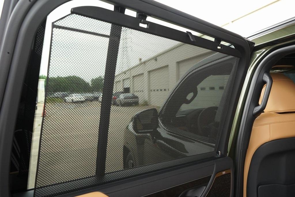 2025 Lexus LX 700H