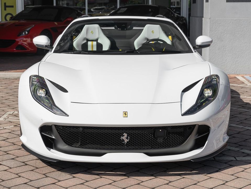 2021 Ferrari 812 GTS