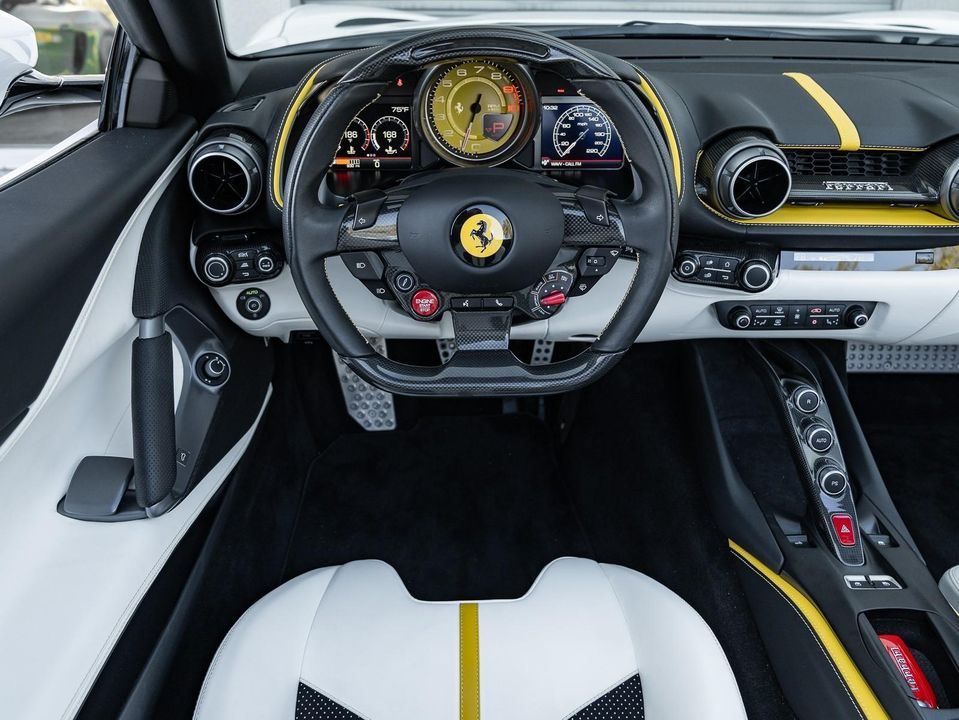 2021 Ferrari 812 GTS