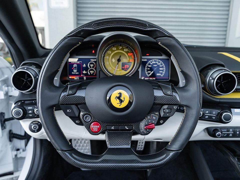 2021 Ferrari 812 GTS