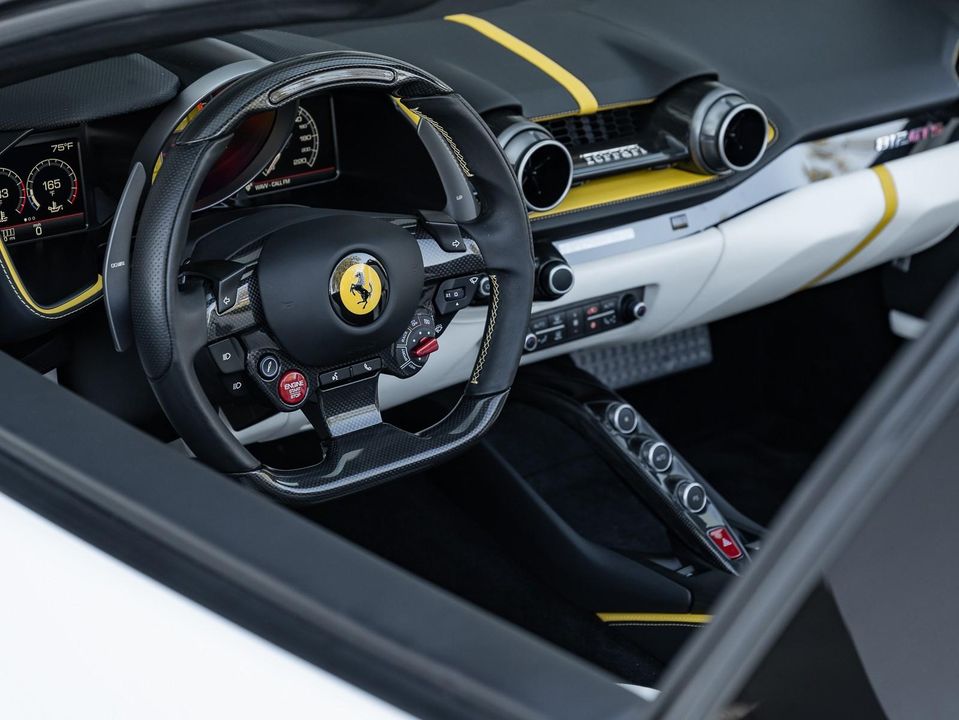 2021 Ferrari 812 GTS