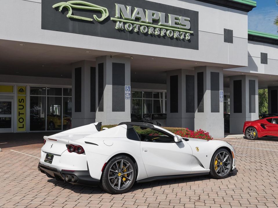 2021 Ferrari 812 GTS