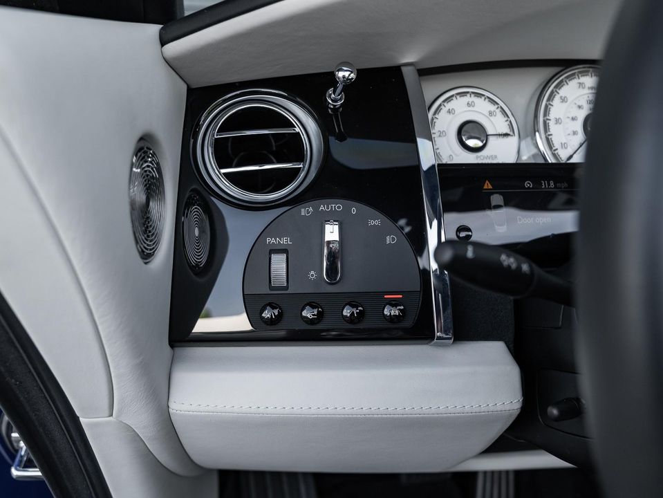 2018 Rolls-Royce Dawn