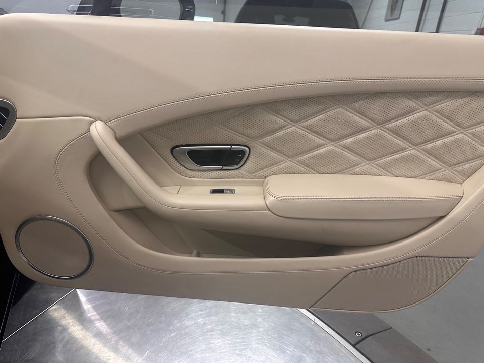 2015 Bentley Continental