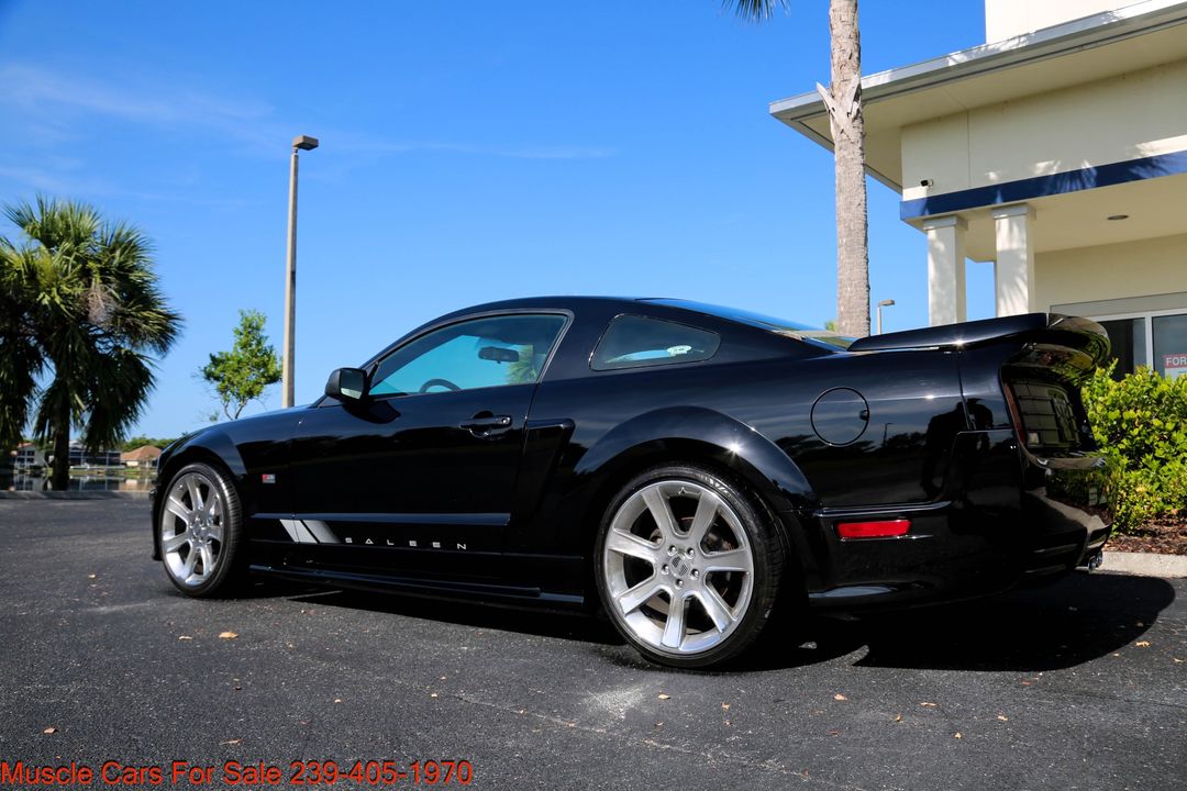 2005 Ford Mustang