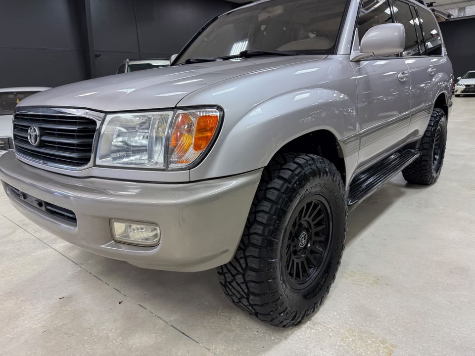1999 Toyota Land Cruiser LOW MILE SOUTHERN FRESH BUILD