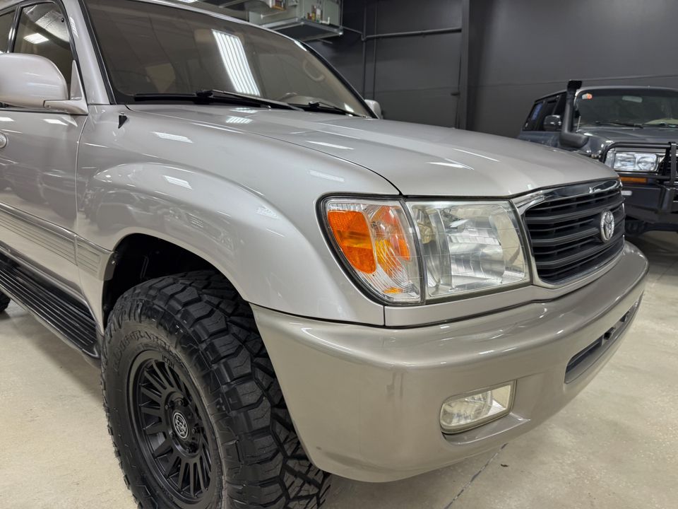1999 Toyota Land Cruiser LOW MILE SOUTHERN FRESH BUILD