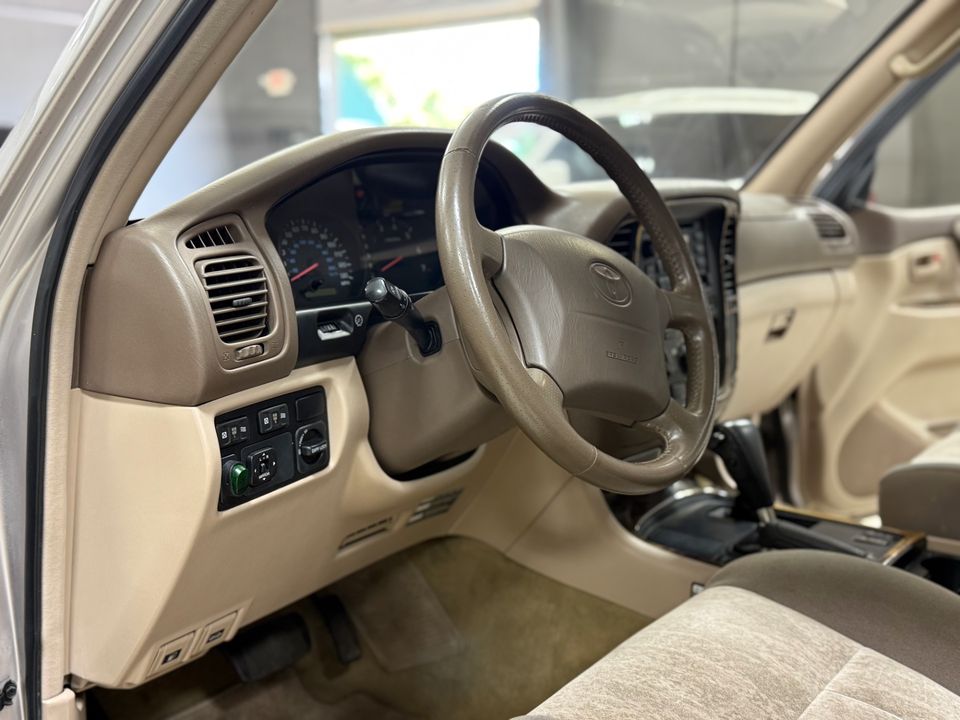 1999 Toyota Land Cruiser LOW MILE SOUTHERN FRESH BUILD