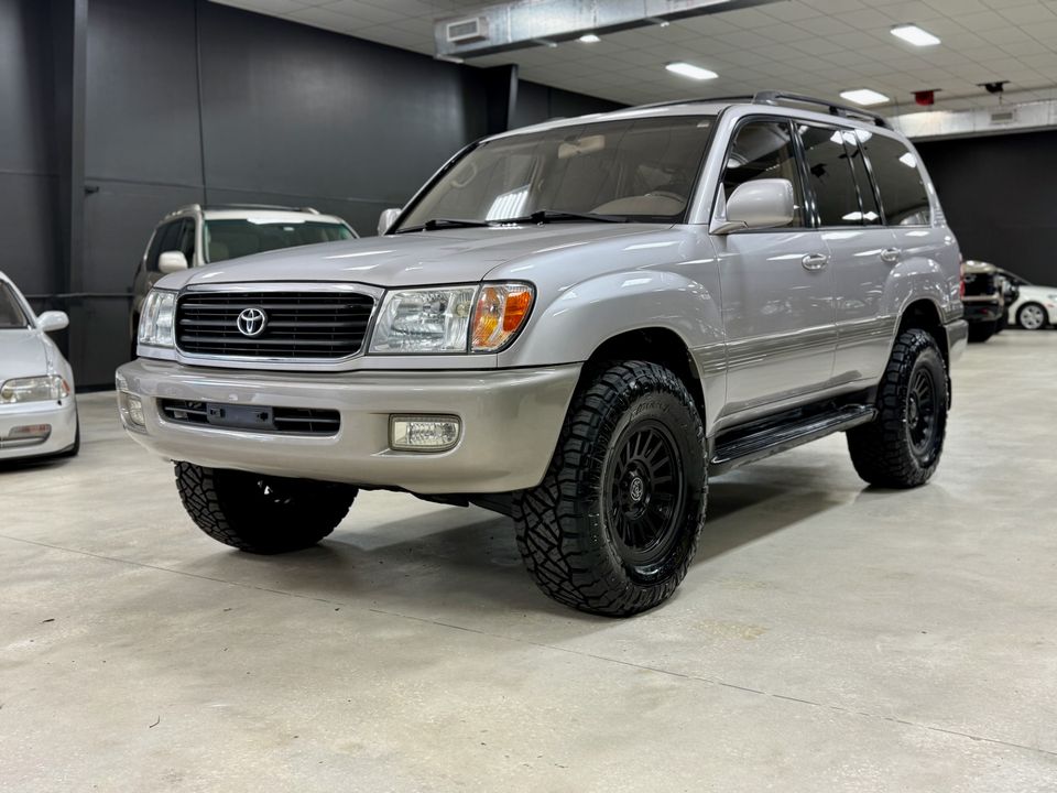 1999 Toyota Land Cruiser LOW MILE SOUTHERN FRESH BUILD
