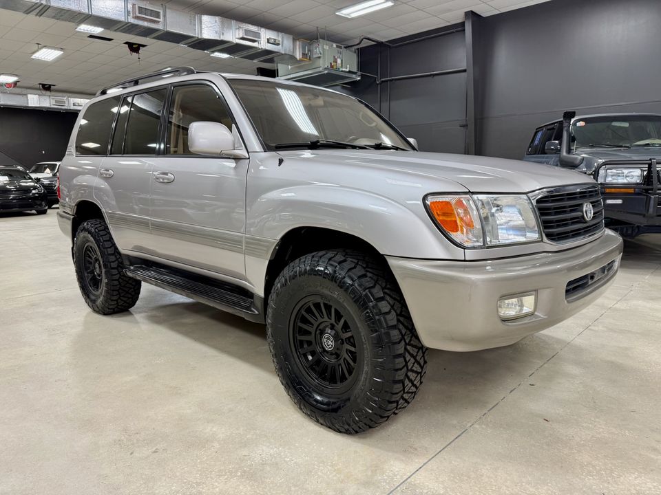 1999 Toyota Land Cruiser LOW MILE SOUTHERN FRESH BUILD