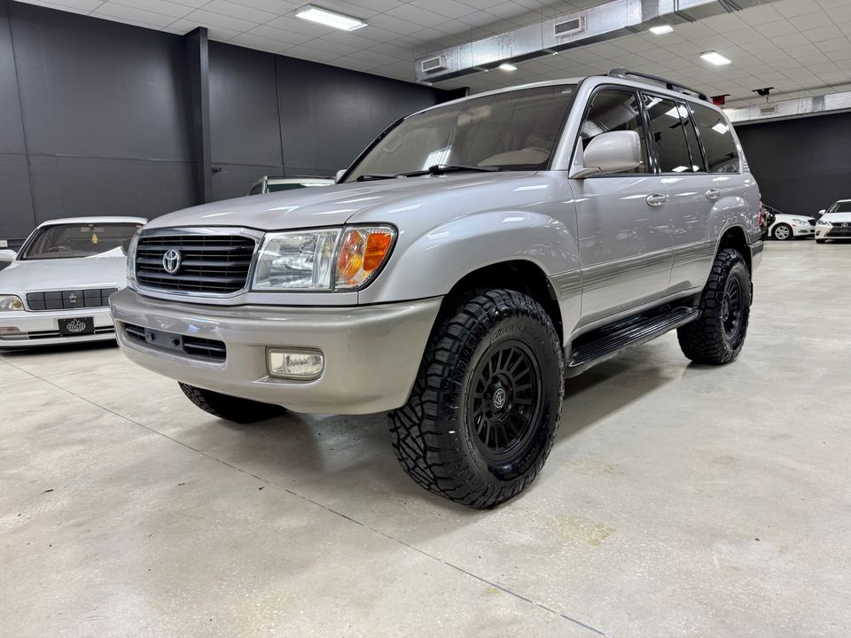 1999 Toyota Land Cruiser LOW MILE SOUTHERN FRESH BUILD