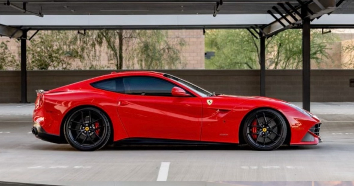 2015 Ferrari F12berlinetta