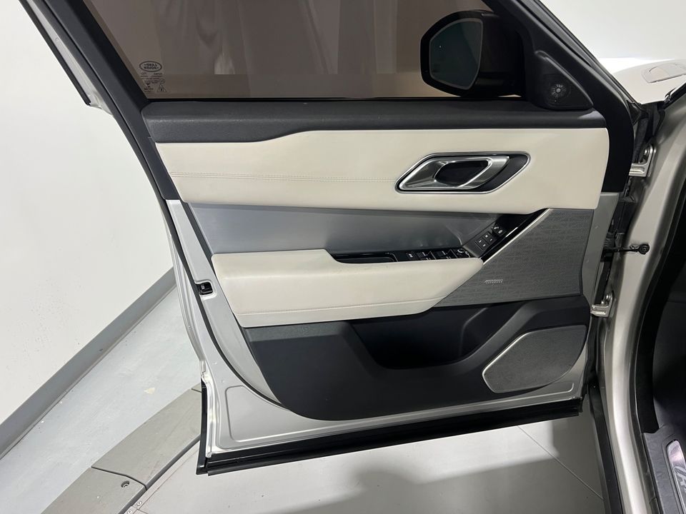 2018 Land Rover Range Rover Velar R Dynamic AWD