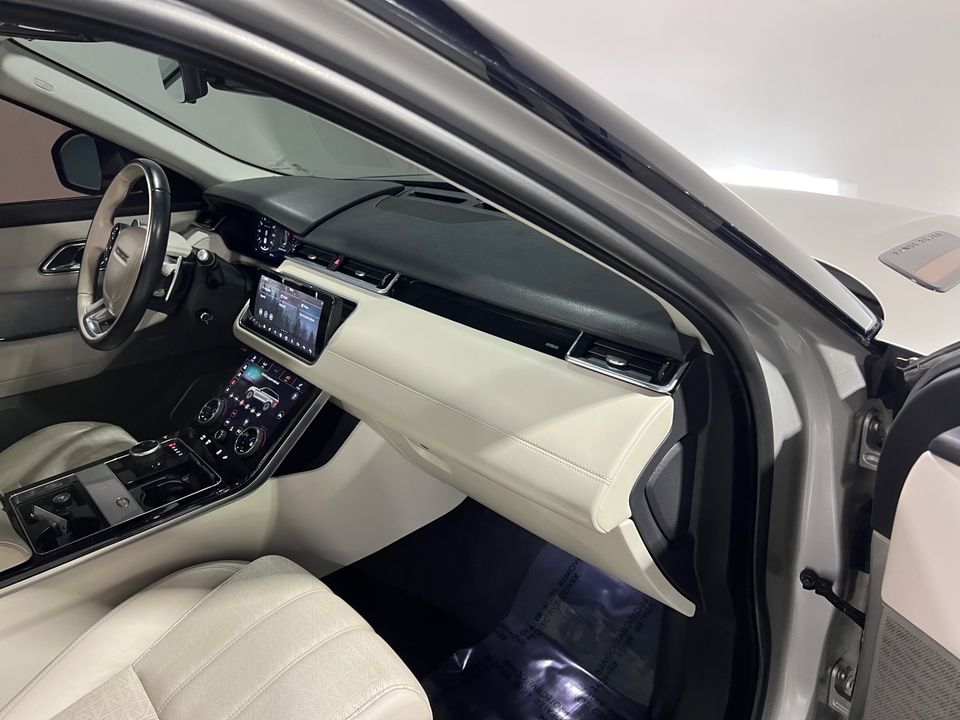 2018 Land Rover Range Rover Velar R Dynamic AWD
