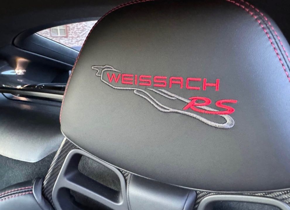 2025 Porsche 718 Cayman