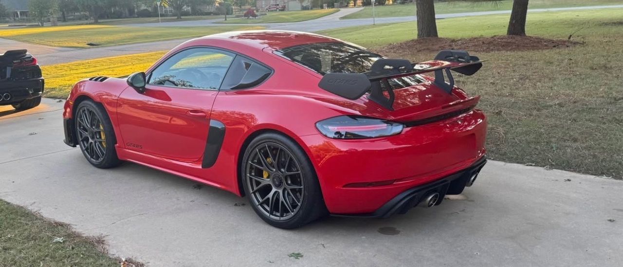 2025 Porsche 718 Cayman
