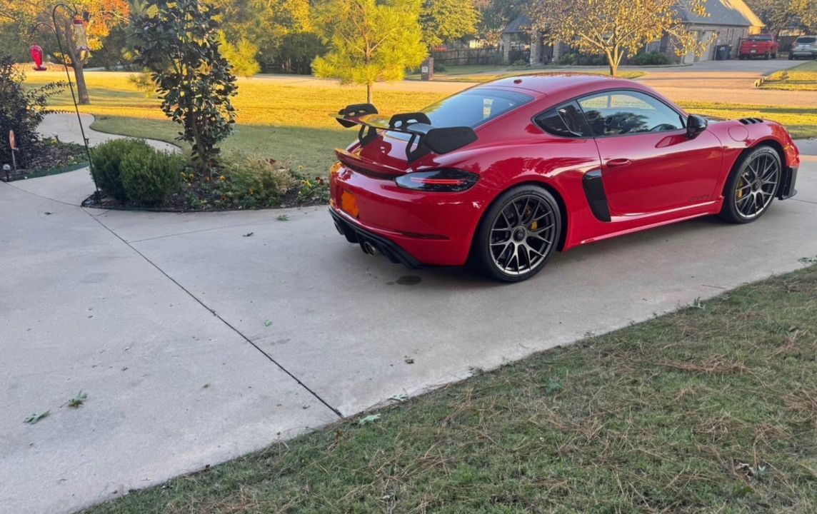 2025 Porsche 718 Cayman