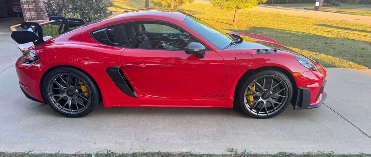 2025 Porsche 718 Cayman