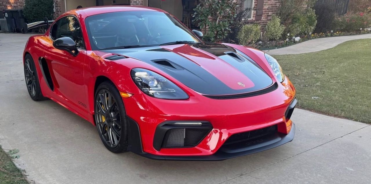 2025 Porsche 718 Cayman