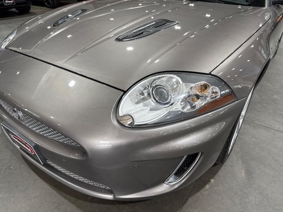 2010 Jaguar XKR