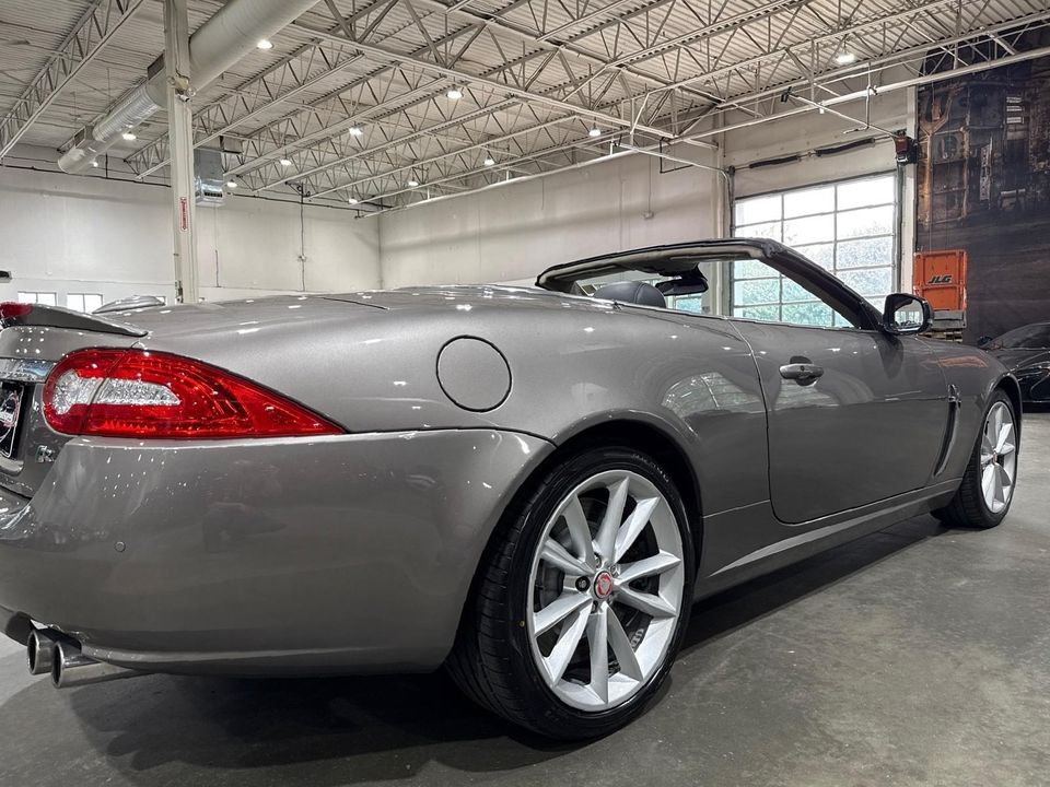 2010 Jaguar XKR