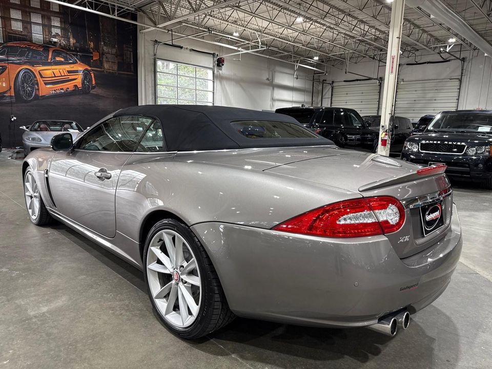 2010 Jaguar XKR