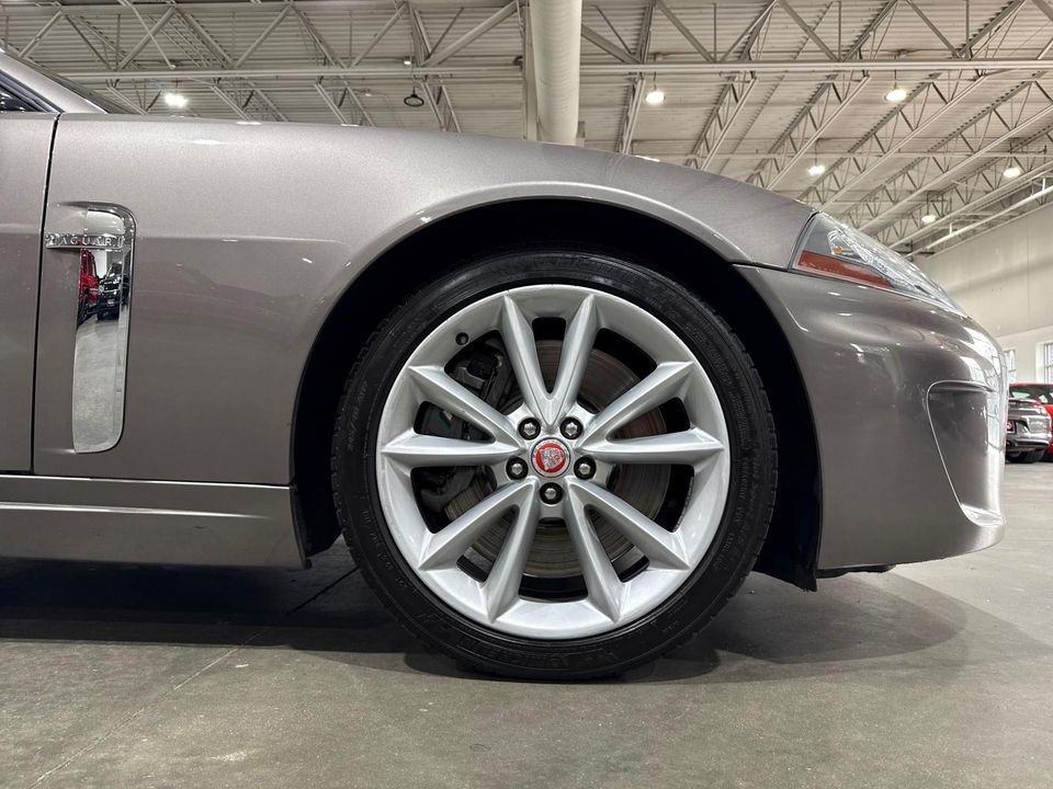 2010 Jaguar XKR