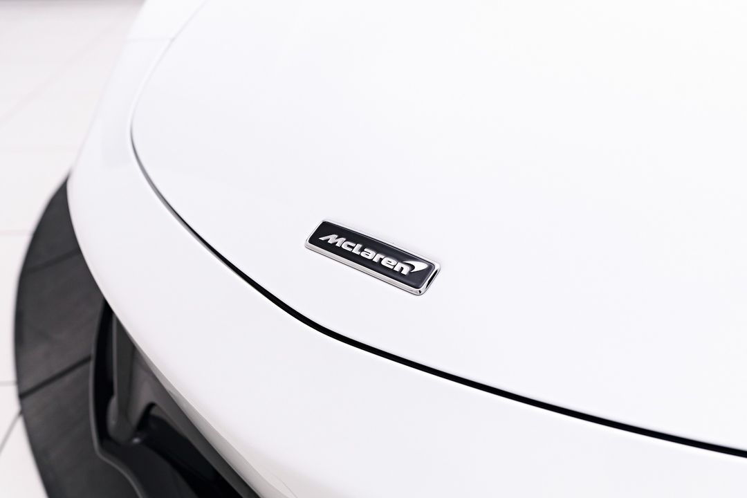 2023 McLaren Artura