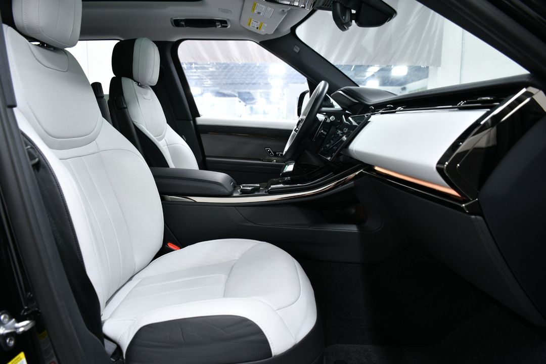 2024 Land Rover Range Rover Sport